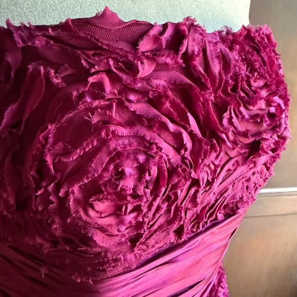 Y2K Vintage | BADGLEY MISCHKA Collection | Pink silk Rosette Strapless Dress | 0 - Picture 4 of 7
